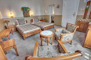 Отель Hotel Restaurant Odeon Пловдив Двухместный номер с 1 кроватью или 2 отдельными кроватями-7