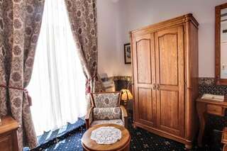 Отель Hotel Restaurant Odeon Пловдив Двухместный номер с 1 кроватью или 2 отдельными кроватями-13