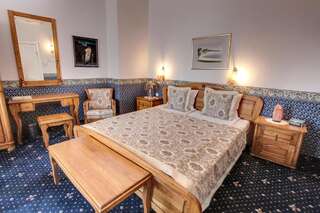 Отель Hotel Restaurant Odeon Пловдив Двухместный номер с 1 кроватью или 2 отдельными кроватями-24